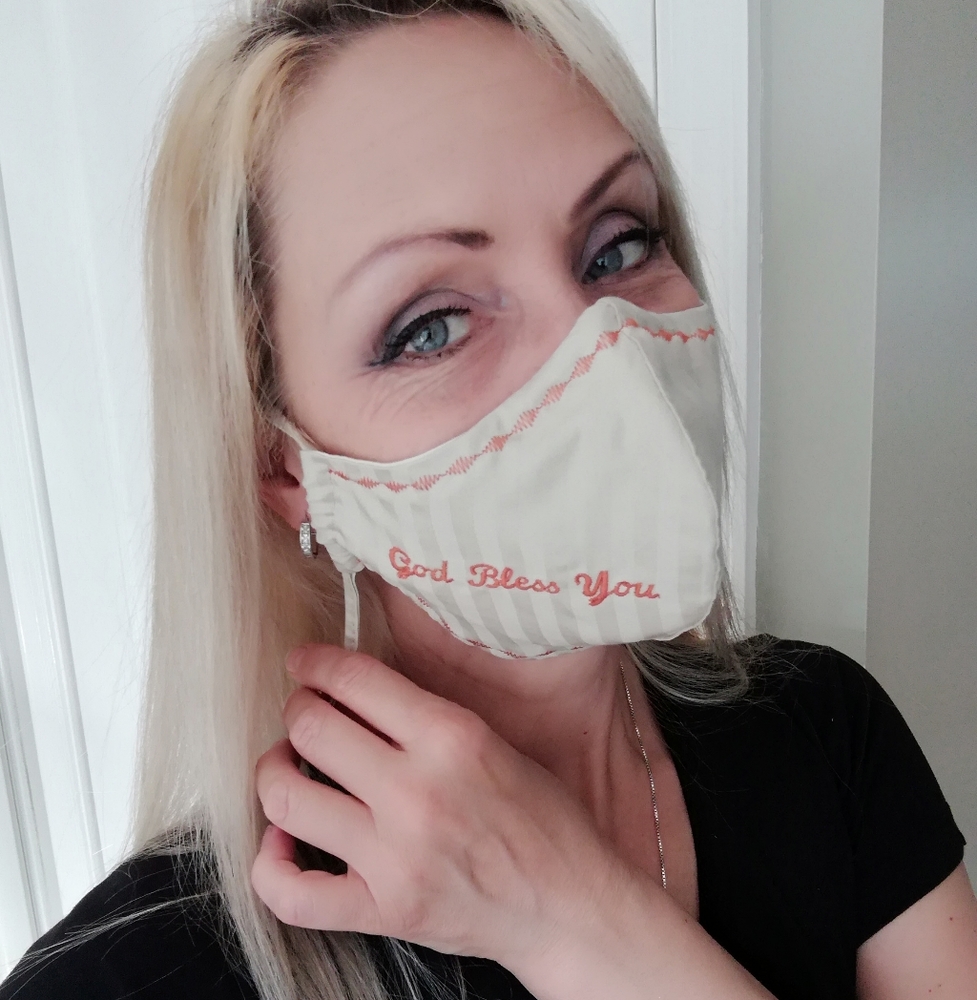 Face cover - Picture 3 of 6